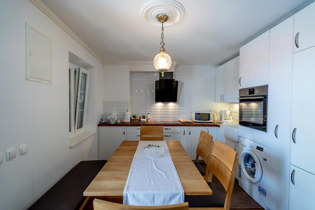 Apartments Inn Baska Voda Exterior photo
